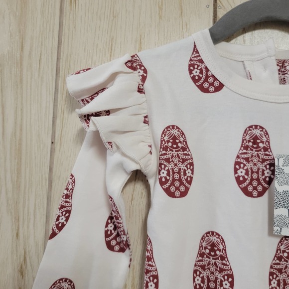 Kate Quinn Nesting Dolls Ruffled Long Sleeves Bodysuit - Picture 2 of 4